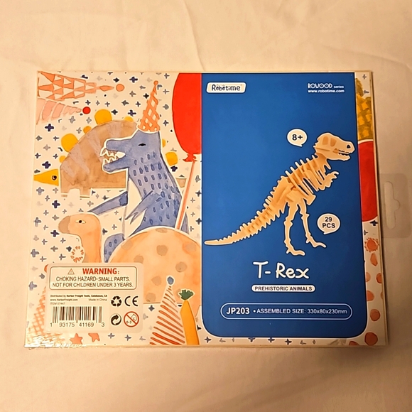 3 NWT Dinosaur Puzzle Model Kits - Picture 8 of 10
